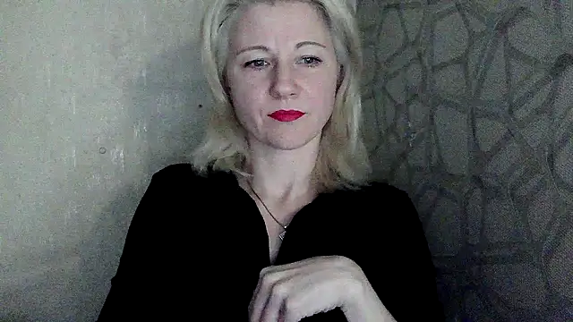 Katerina-Kissa online show from April 15, 6:08 pm