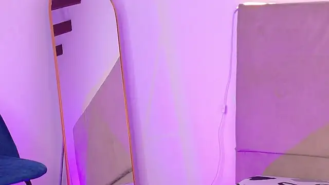 AngelSwift online show from April 9, 10:42 am