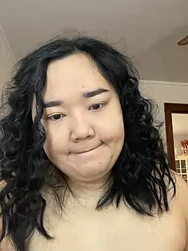 MattePlushyy online show from March 2, 6:03 pm