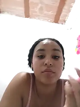 kiaria Glow online show from March 3, 3:23 am