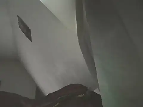 DOUBLETROUBLE7773 online show from April 25, 6:05 am