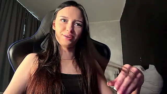 MoranaNoir online show from March 3, 4:18 am