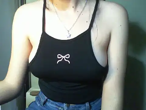 lolit cat online show from April 3, 10:08 pm