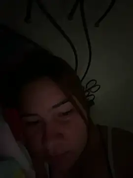 Zoe Luxxe  online show from April 5, 8:41 pm