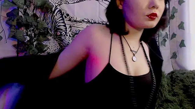 Robin harrington online show from April 16, 10:48 am