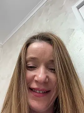 MONICANIX online show from April 23, 12:29 pm