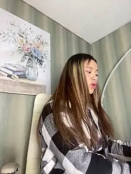 Baby Pink Love online show from March 18, 6:35 pm