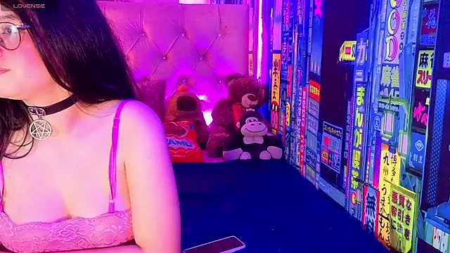 Yorumakie 777 online show from April 17, 12:02 am