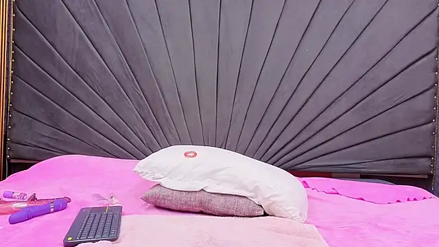 Kaely-Hot- online show from March 13, 3:13 pm