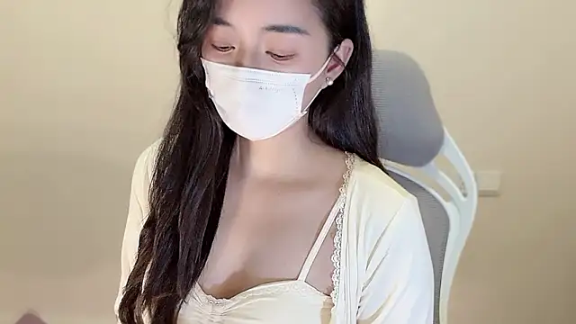 jinxiyao01 online show from March 27, 7:10 am