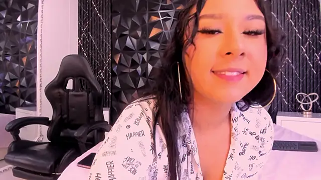 CristineRain online show from March 6, 4:29 am