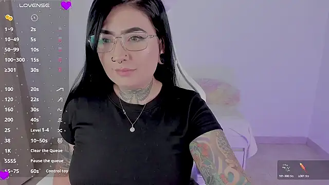 heeyy kitty online show from April 19, 10:12 pm