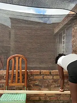 maryjane ebony online show from April 30, 3:06 pm