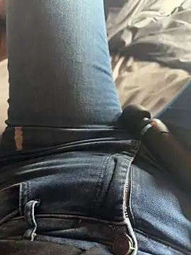 aleexii s online show from March 11, 11:14 am