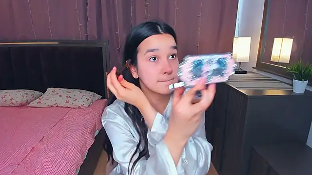 ShawtyCelina online show from March 28, 11:54 am