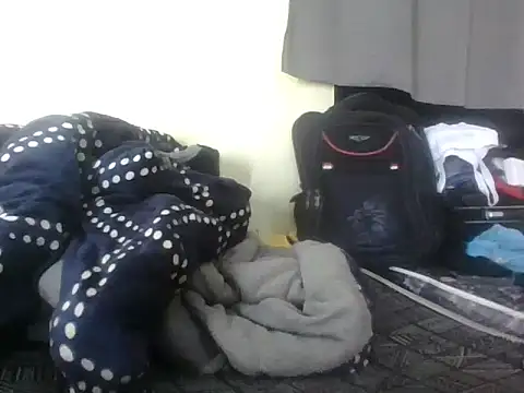 simphiwe23 online show from March 8, 4:27 am