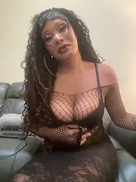 Riasvenenoo online show from April 10, 4:02 pm