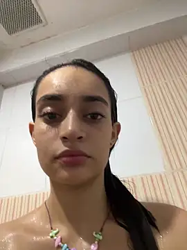 leilani X online show from March 25, 12:52 pm