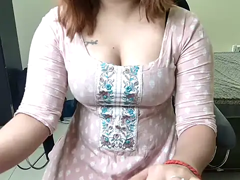 Avnii 09 online show from March 5, 5:53 pm