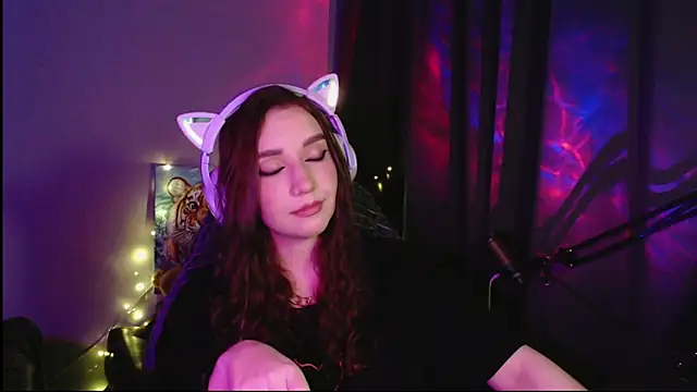 Celia Sensual  online show from April 29, 8:25 pm