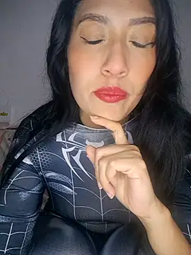 LYNNRmo online show from April 14, 5:07 am