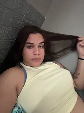 Gabrielaparaiso online show from May 2, 6:22 pm