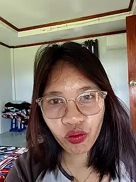 jyannie online show from March 7, 12:28 am