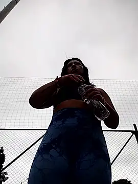 Marianaxc online show from April 14, 12:49 pm