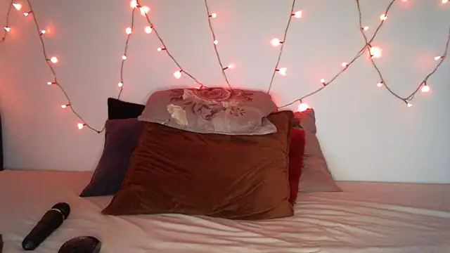 angeleclaraxh online show from April 18, 7:29 pm