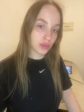 NeEdnaBradley online show from March 19, 1:48 pm