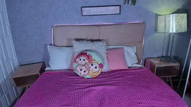 Mia1blaze online show from April 25, 3:20 am