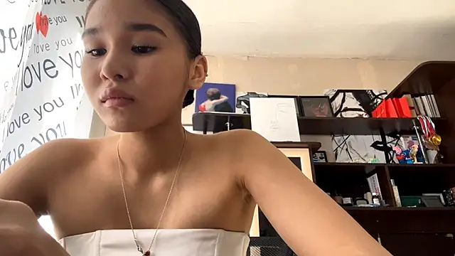 CatherineForbes online show from March 21, 9:47 am