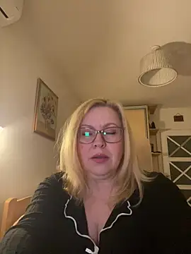 JanieLight53 online show from March 21, 10:04 pm