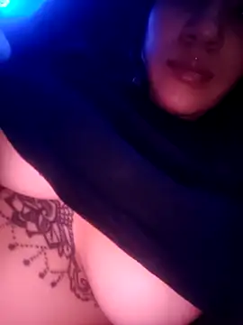 penelopethoms online show from March 7, 2:51 am