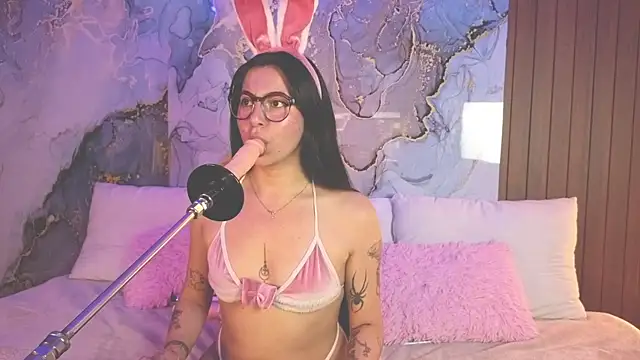 abbycandhy online show from June 22, 2:25 pm