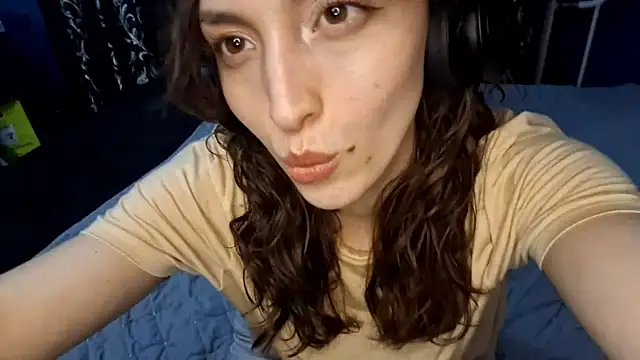 CindyLight online show from April 19, 6:10 pm