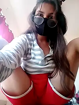 Divya3107 online show from May 1, 3:32 am