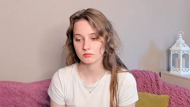 RubieHeiser online show from April 20, 9:34 am