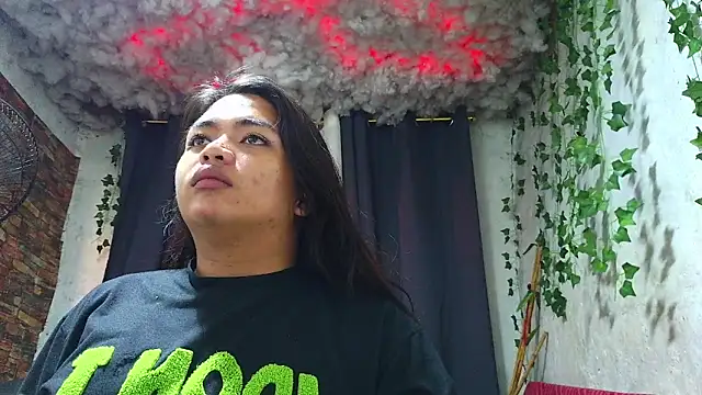 verdanalady online show from March 9, 7:44 am