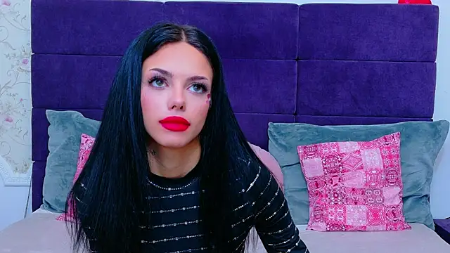 NataliaCroft online show from April 9, 2:22 pm