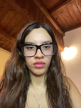Ashleykitty00 online show from May 12, 3:48 am