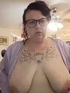 Sluttynoel online show from June 26, 9:38 pm