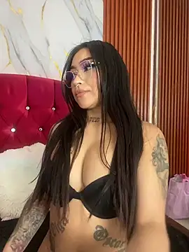 NATHASHA EC online show from March 10, 1:48 pm