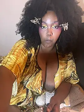 juicy janet online show from June 11, 4:53 am