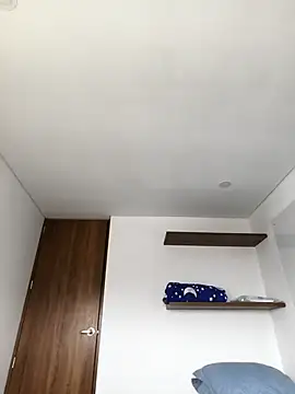 Camillemonroe  online show from April 17, 12:51 pm