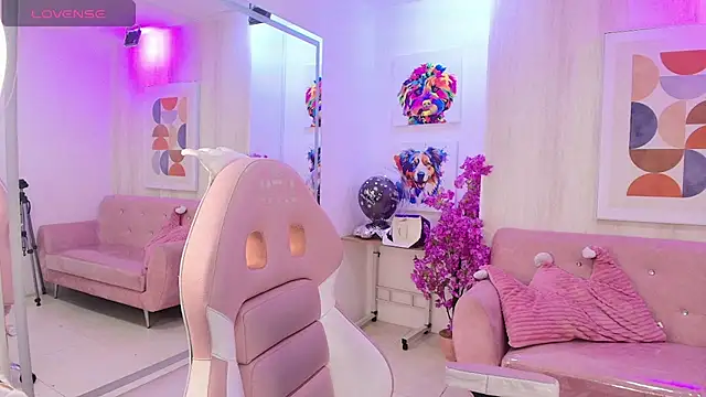 Gabriela meow online show from April 12, 7:55 am