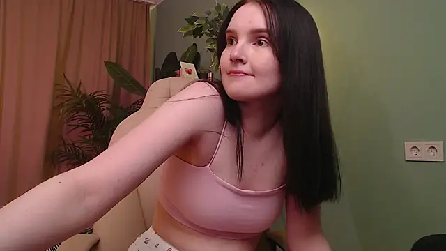 Kristen Bellle online show from April 22, 1:13 am