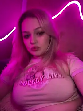 keeeessyyy online show from March 28, 10:19 pm