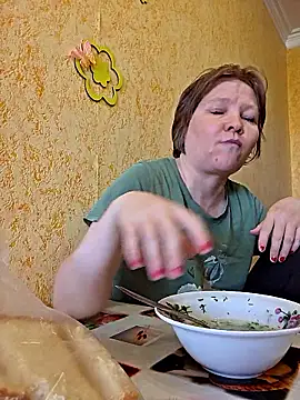  LOLA-LOLA  online show from May 13, 12:44 pm