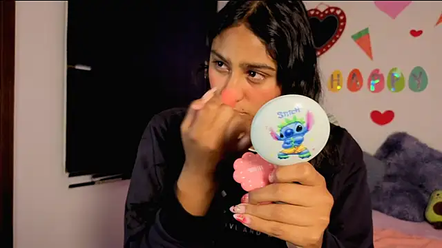 PaulaCutexs online show from April 18, 3:53 am